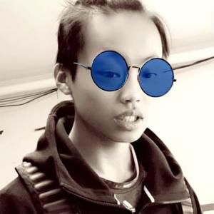 Meet your Posher, Thomas